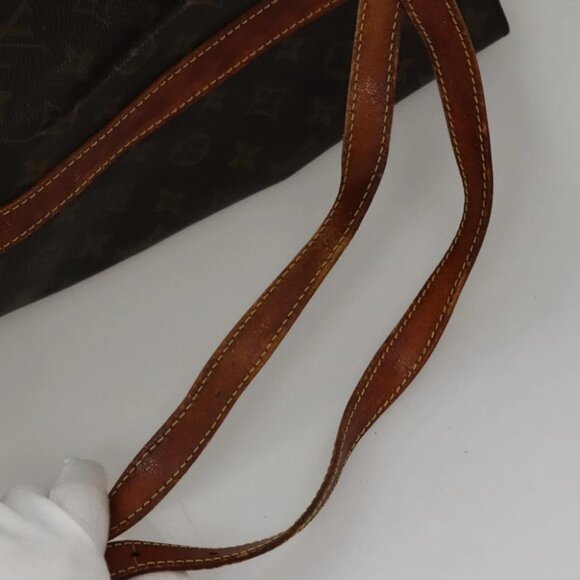 LOUIS VUITTON Monogram Randonnee GM Shoulder Bag - Picture 7 of 14